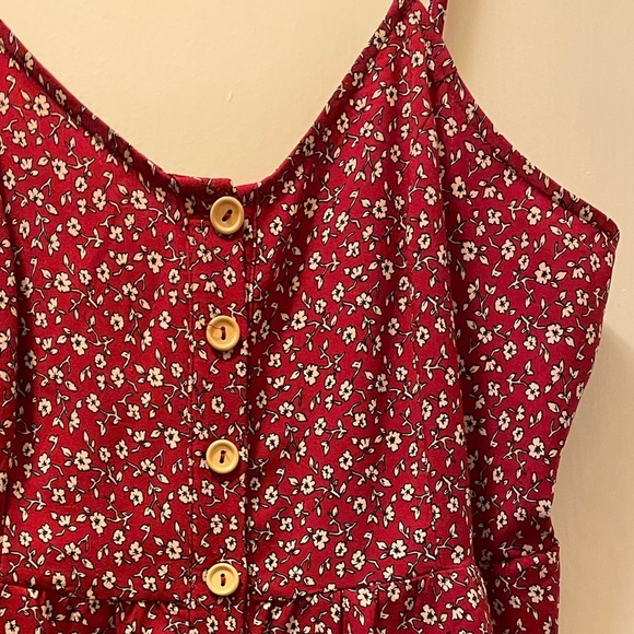 SHIEN 0XL Red Floral Ditsy Romper Dress / Excellent Condition ❤️🌹 - Picture 8 of 10
